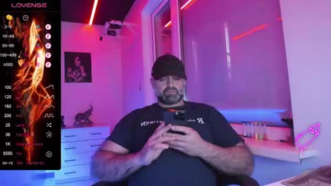 Snapshot of magabear chatting on June 2026 03:25:01 AM Magabear online show from June 2026 03:25:01 AM