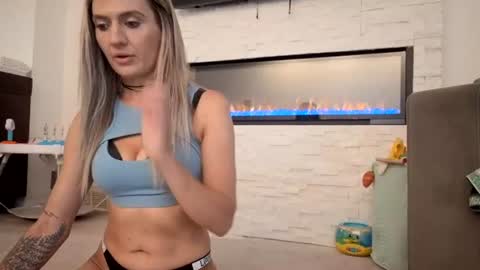 maggie700ks online show from June 2026 07:16:02 PM