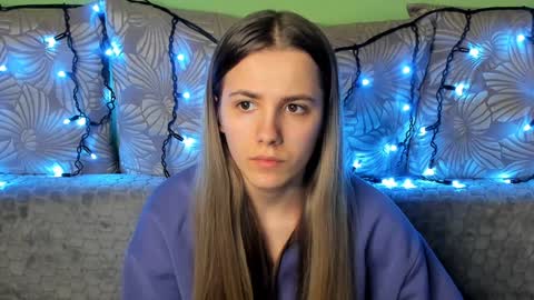 Maggie online show from December 2024 12:16:01 AM