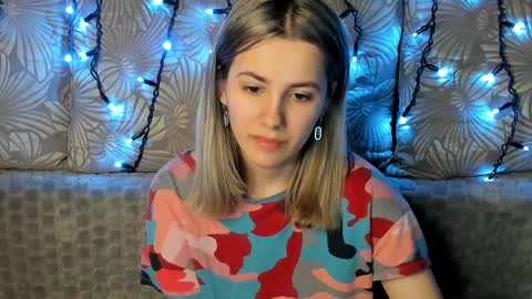 Maggie online show from March 2025 01:25:02 AM