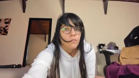   online show from January 2025 03:10:02 PM