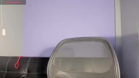 My name is magic axa grahamDont forget to follow me IG online show from December 2024 08:02:02 PM