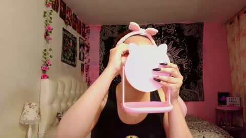 Claire online show from January 2025 11:22:01 PM