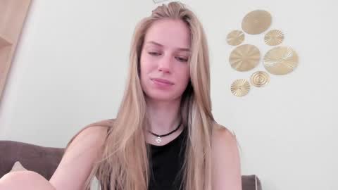 Alice  online show from November 2025 11:21:02 AM