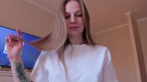 Alice  online show from April 2026 11:11:02 AM