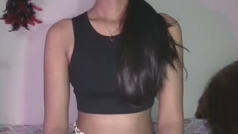 Snapshot of magic_door_open chatting on January 2025 09:04:02 AM magic door open online show from January 2025 09:04:02 AM