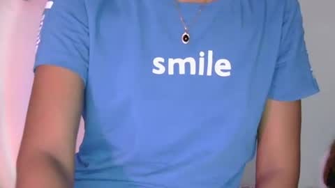 Snapshot of magic_door_open chatting on January 2025 09:51:02 AM magic door open online show from January 2025 09:51:02 AM