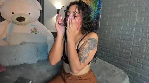 magic_ivone online show from March 2026 12:09:01 PM