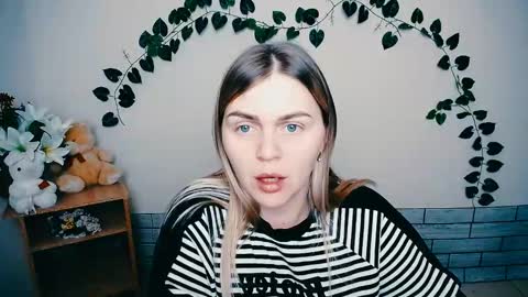 Snapshot of magic_katarina_ chatting on February 2025 10:44:02 AM magic_katarina_ online show from February 2025 10:44:02 AM