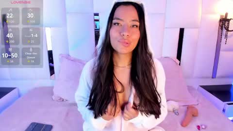Snapshot of magic_mei chatting on May 2026 07:55:02 PM Mei online show from May 2026 07:55:02 PM