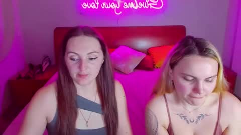 Snapshot of magiceyess chatting on March 2025 07:46:02 AM Lili and Bella online show from March 2025 07:46:02 AM