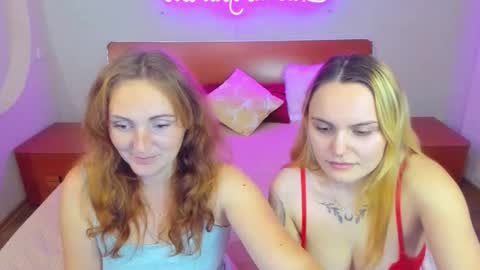 Snapshot of magiceyess chatting on October 2025 05:31:01 PM Lili and Bella online show from October 2025 05:31:01 PM