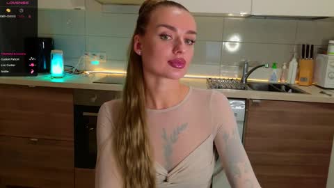 MagicLove online show from November 2025 12:17:01 PM