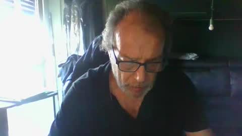 magicomerlino63 online show from September 2025 02:30:02 PM