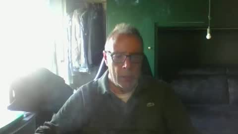 magicomerlino63 online show from October 2025 12:15:01 PM
