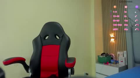 magievans1 online show from November 2025 12:37:02 PM