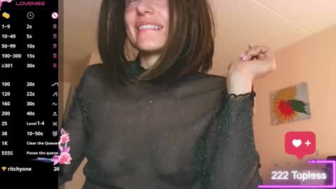 Snapshot of magnitaaa chatting on September 2025 02:06:02 PM magnitaaa online show from September 2025 02:06:02 PM
