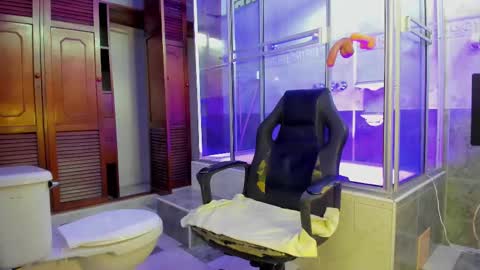 Magnus Alejo online show from November 2025 11:44:02 AM