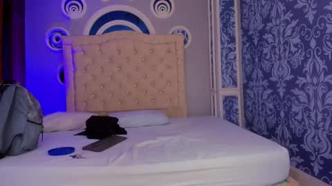 Magnus Alejo online show from November 2025 11:24:02 AM