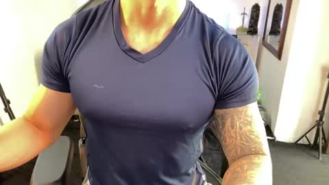 If you want me to use the Lovense please let me know  --    online show from June 2026 05:58:02 PM