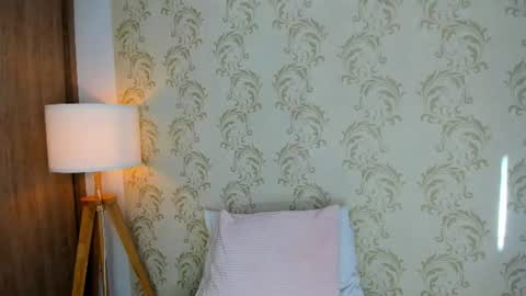 Snapshot of mahia_montenegr chatting on June 2026 09:19:02 PM Mahia online show from June 2026 09:19:02 PM