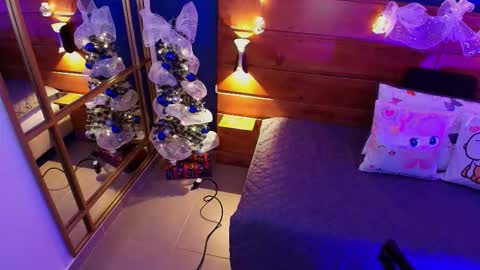 Snapshot of mahia_queen chatting on December 2025 11:17:01 AM Dani online show from December 2025 11:17:01 AM