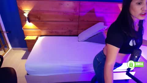 Snapshot of mahia_queen chatting on January 2026 11:14:02 AM Dani online show from January 2026 11:14:02 AM