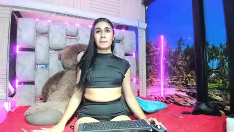 mahiara hot online show from July 2026 01:28:01 PM