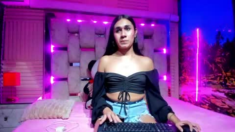 mahiara hot online show from July 2026 04:28:02 AM