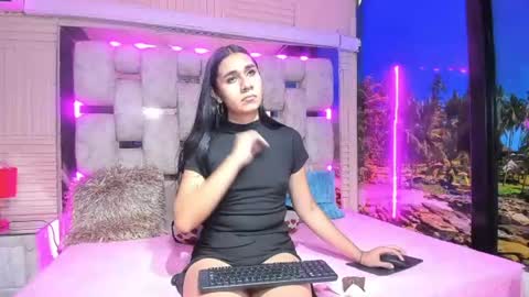 mahiara hot online show from July 2026 03:30:01 PM