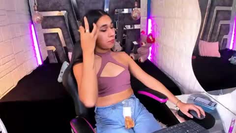mahiara hot online show from July 2026 12:48:02 PM