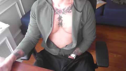 mahogany333 online show from November 2025 05:23:01 PM