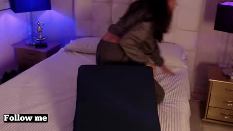 Maia Reficco online show from January 2026 12:10:01 PM