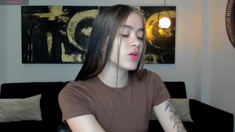  Maia  online show from January 2026 05:50:01 PM