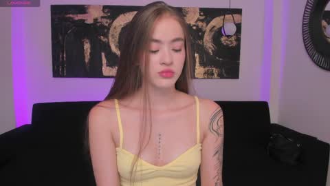  Maia  online show from March 2026 06:51:01 PM