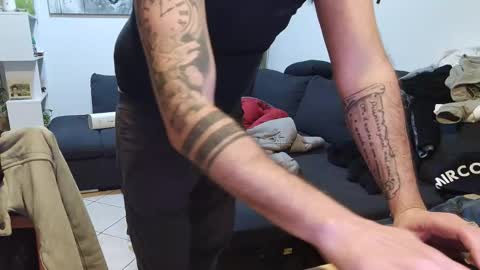 maialinofriuli online show from January 2026 01:30:01 AM