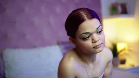  Maia  online show from March 2026 08:23:01 PM