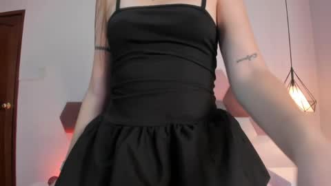 Maia Sinclair online show from March 2026 11:36:01 AM