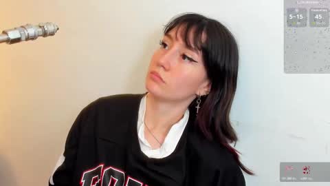 maibys online show from November 2025 03:52:02 AM