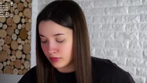 Lucy online show from October 2025 02:08:01 AM