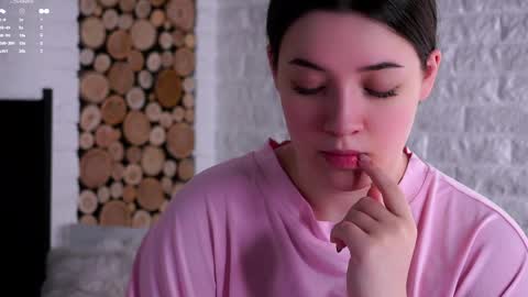 Lucy online show from April 2026 02:07:01 AM