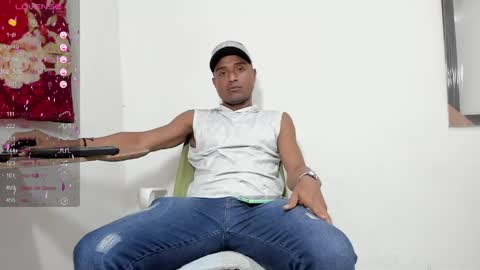 Snapshot of maik_alen chatting on May 2026 04:59:02 PM . Maik Alen . online show from May 2026 04:59:02 PM
