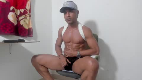 Snapshot of maik_alen chatting on June 2026 11:18:02 PM . Maik Alen . online show from June 2026 11:18:02 PM