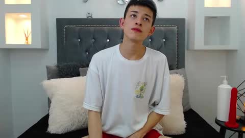 Maik Carver online show from January 2025 04:07:01 AM