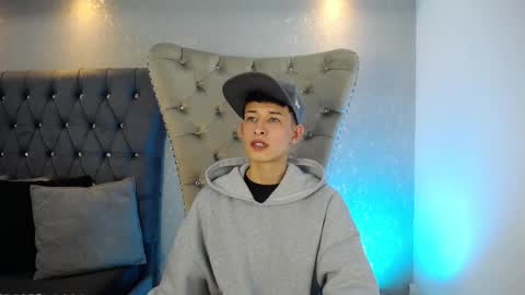 Maik Carver online show from January 2026 03:34:01 AM