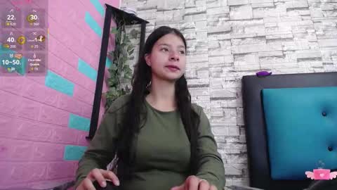  MAILY CAN  online show from November 2025 12:50:02 PM