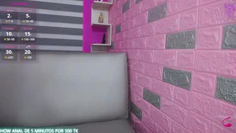 Snapshot of maily_can chatting on February 2026 07:04:02 PM MAILY CAN online show from February 2026 07:04:02 PM