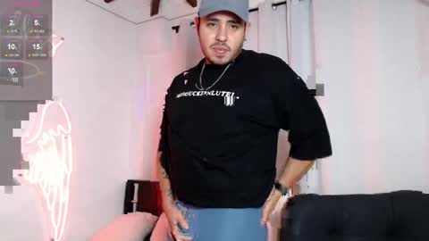 maison_xmed online show from April 2026 07:41:01 PM