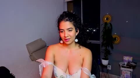   Lauu online show from February 2026 12:26:01 AM