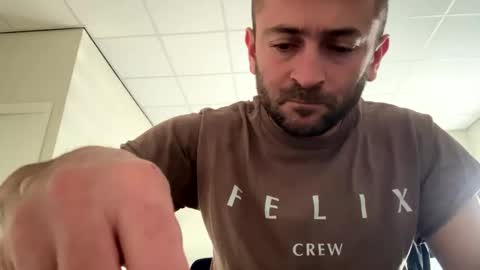 majest1k online show from January 2026 09:57:02 AM